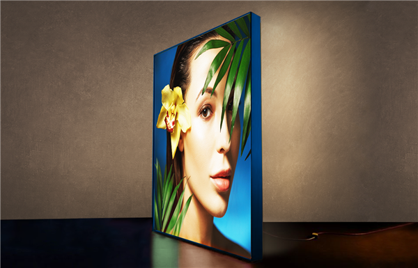 Ledbox 100: il nuovo profilo per Lightbox