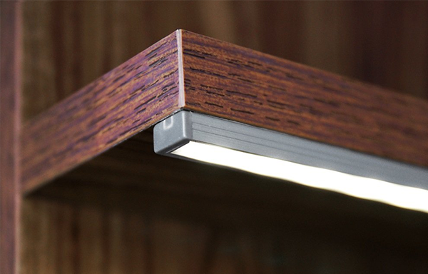 Illuminazione per mobili: un concetto moderno di design ed estetica
