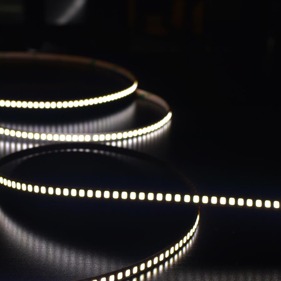 Strip Led 9,6 W/MT - 240 LED/MT 8mm