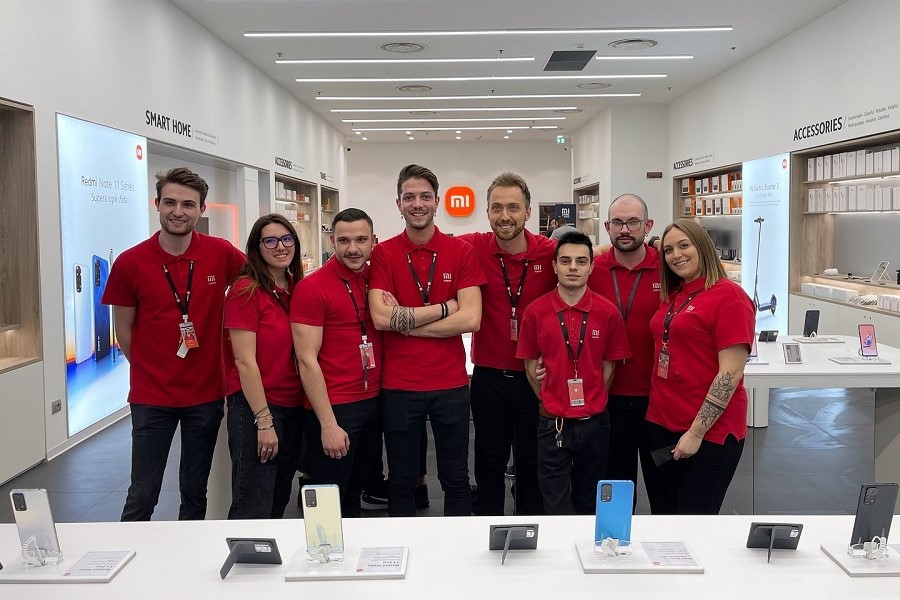 Il Mi Store di Arese debutta con il nuovo look